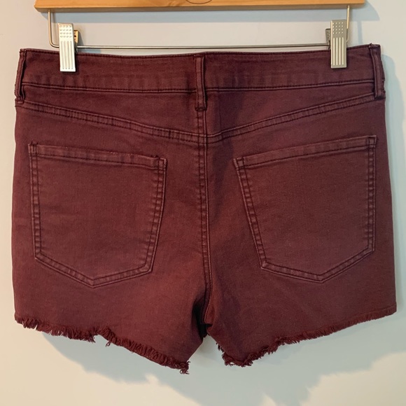 Jean shorts - Picture 2 of 3